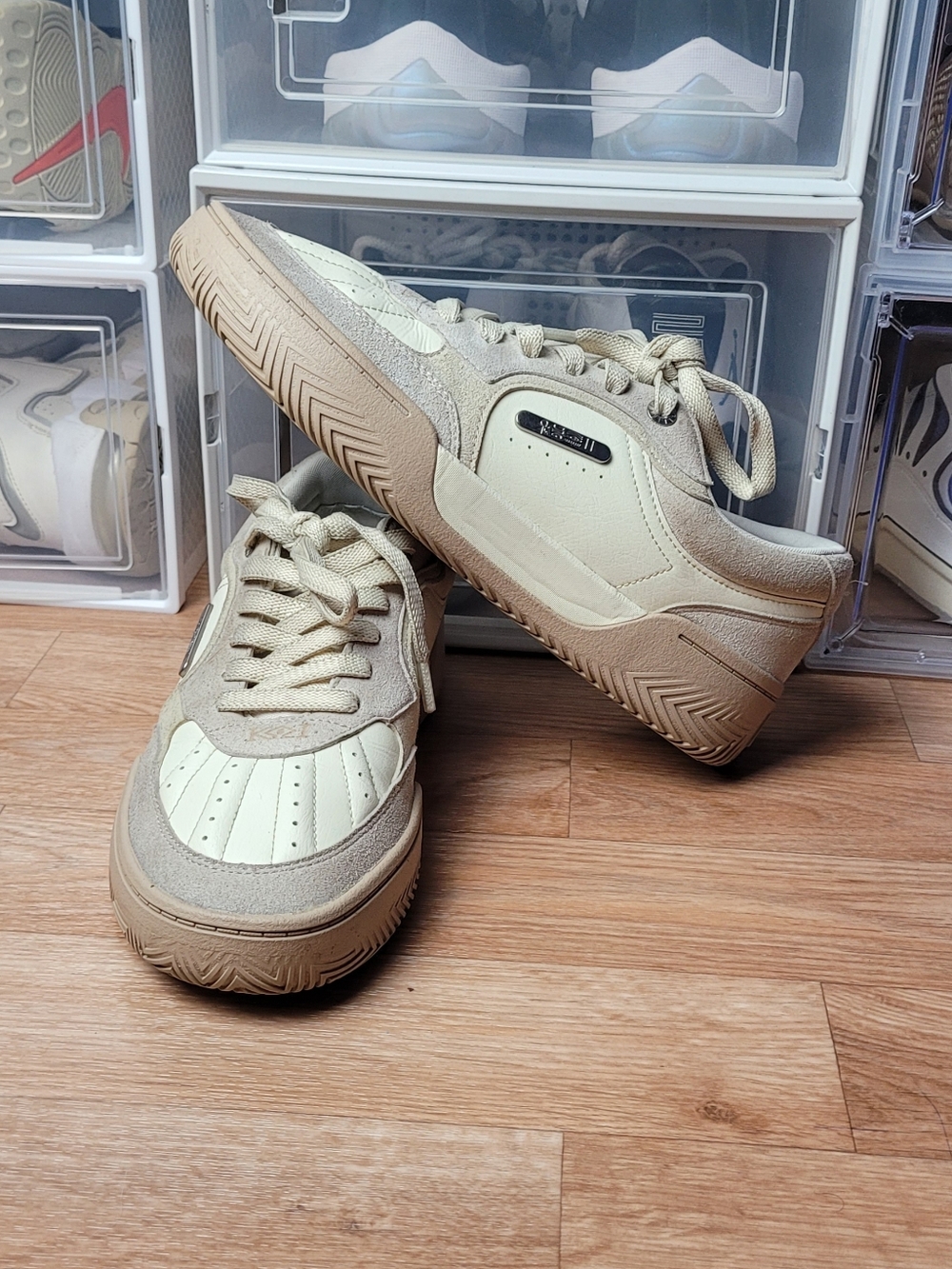 Sz 10 - Anta Kai Tribe 'Tan Gum' 112431805S-1